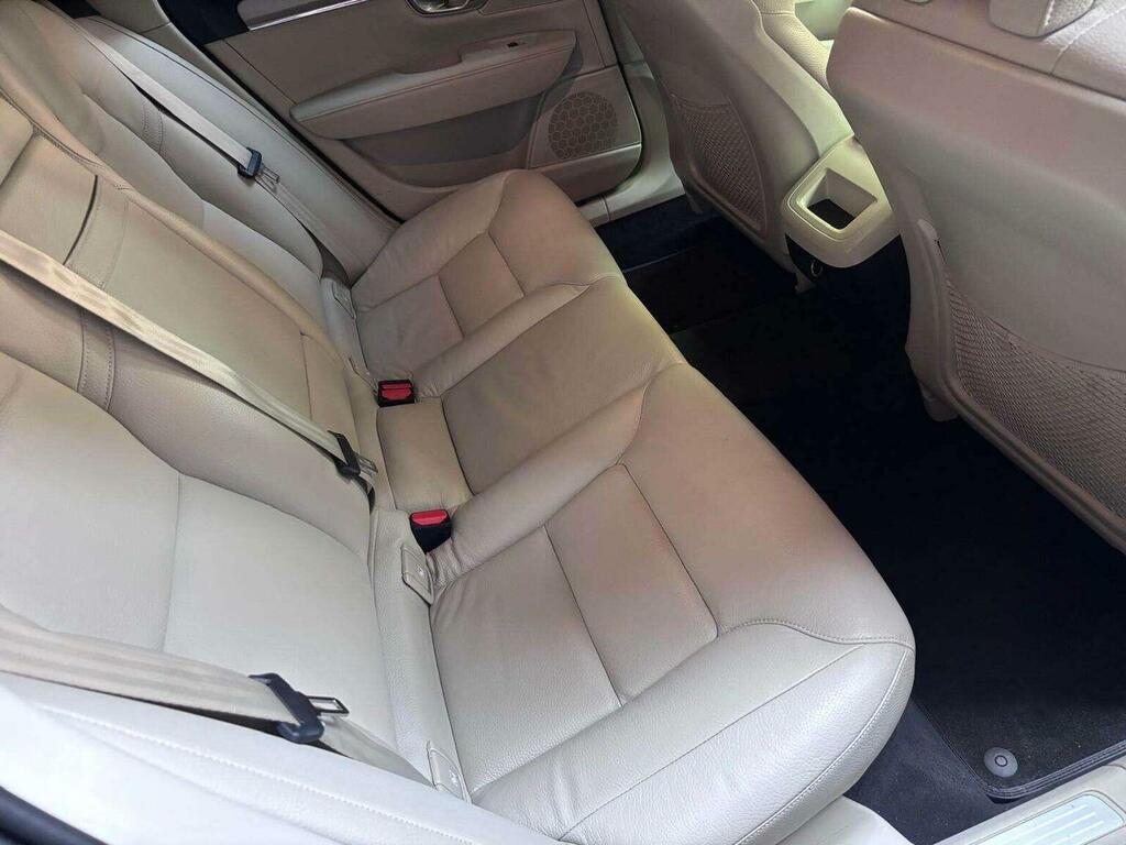 Volvo V90 D4 Momentum Pro Grey #10