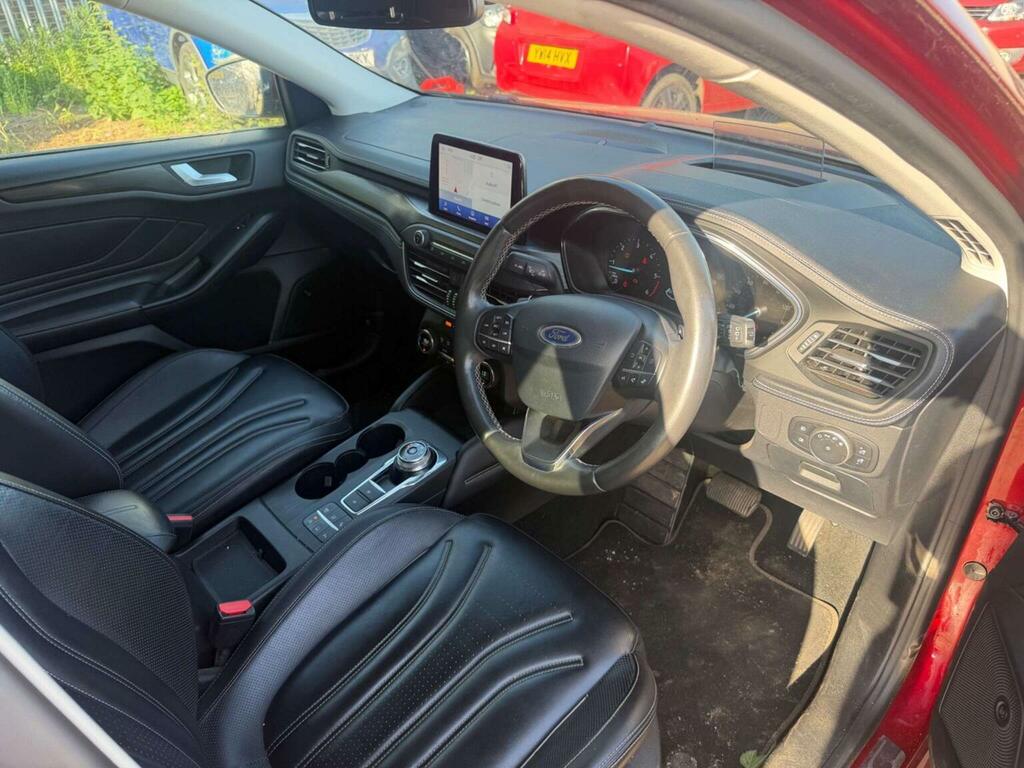 Ford Focus 2.0 Ecoblue Vignale Euro 6 Ss Red #3
