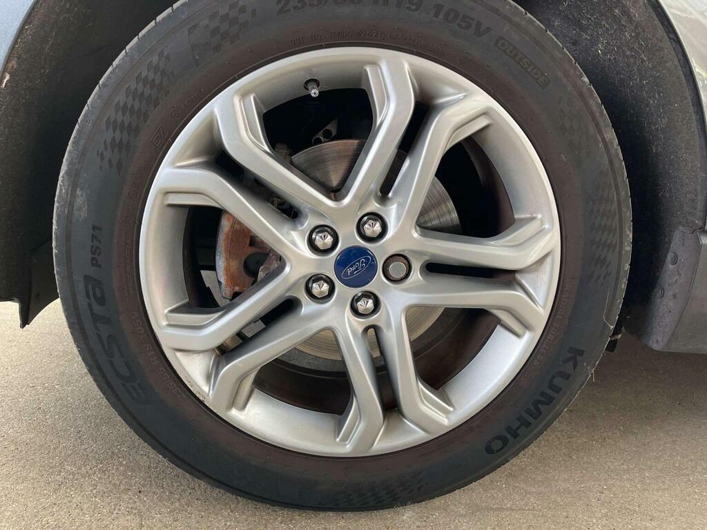 Ford Edge 2.0 Tdci Titanium Awd Euro 6 Ss Grey #5