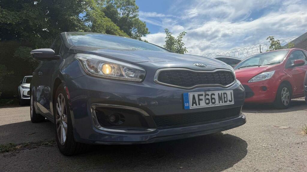 Kia Ceed 1.0 T Gdi Gt Line Hatchback Black #9