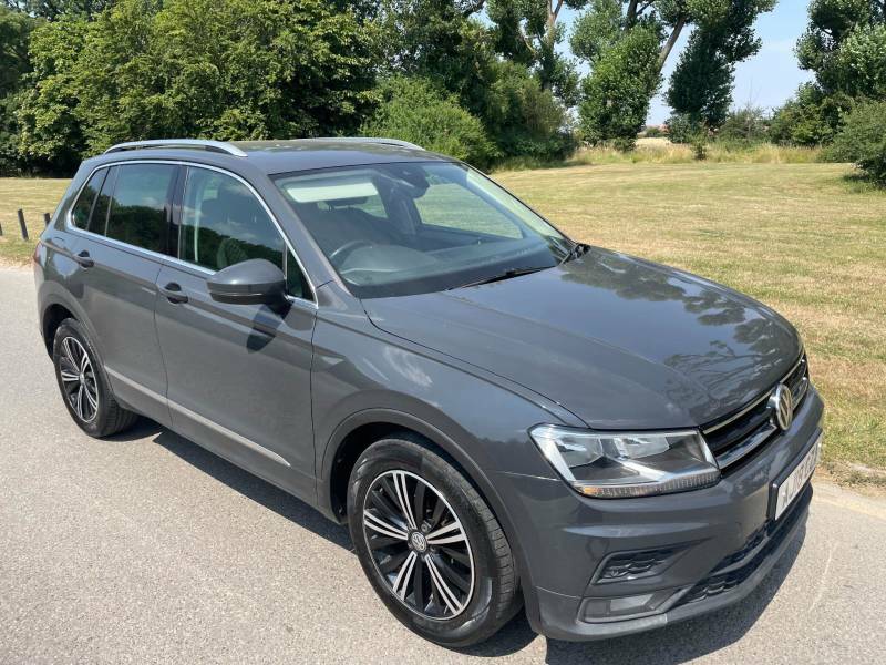 Volkswagen Tiguan 2.0 Tdi 150 Se Nav - 2018 18 AJ18CZA Grey #5