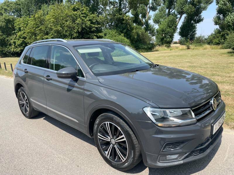 Volkswagen Tiguan 2.0 Tdi 150 Se Nav - 2018 18 AJ18CZA Grey