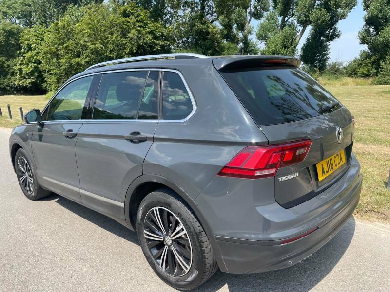 Volkswagen Tiguan 2.0 Tdi 150 Se Nav - 2018 18 AJ18CZA Grey #4