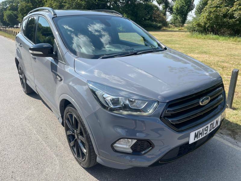 Ford Kuga 1.5 Tdci St-line Edition 2Wd Brown