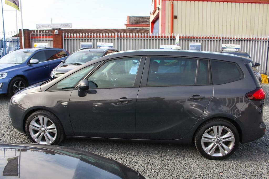 Vauxhall Zafira Tourer Sri Grey #4