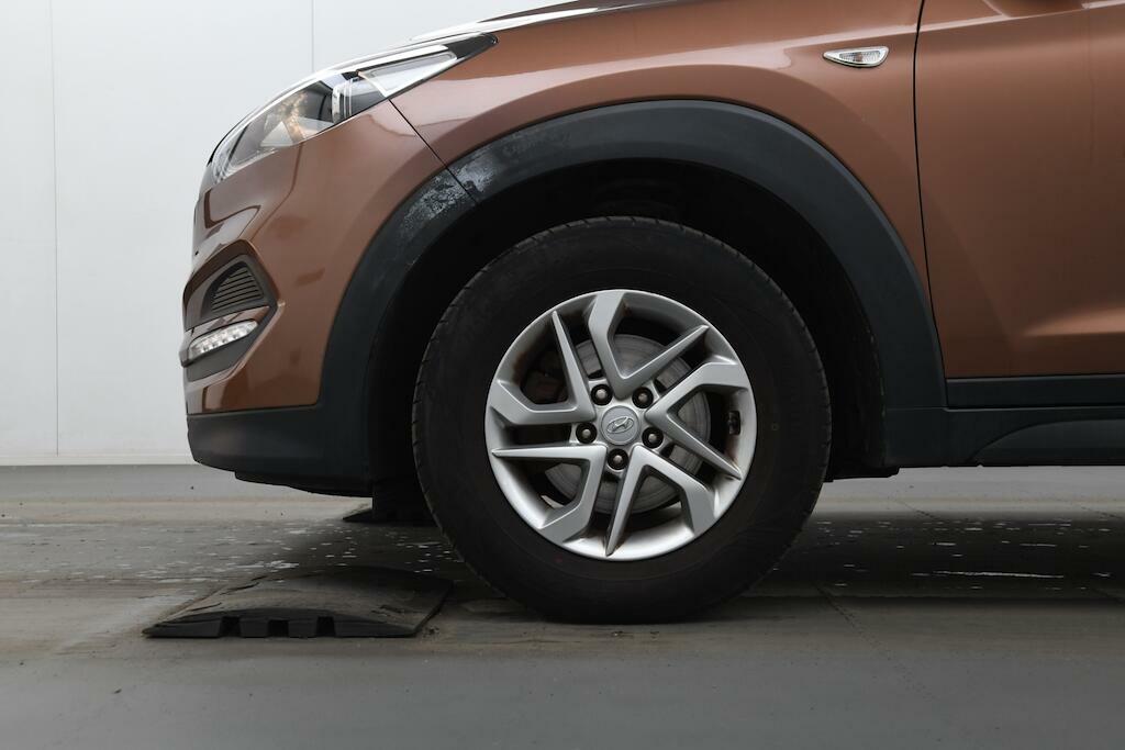 Hyundai Tucson 1.7 Crdi Blue Drive S Euro 6 Ss Brown #5