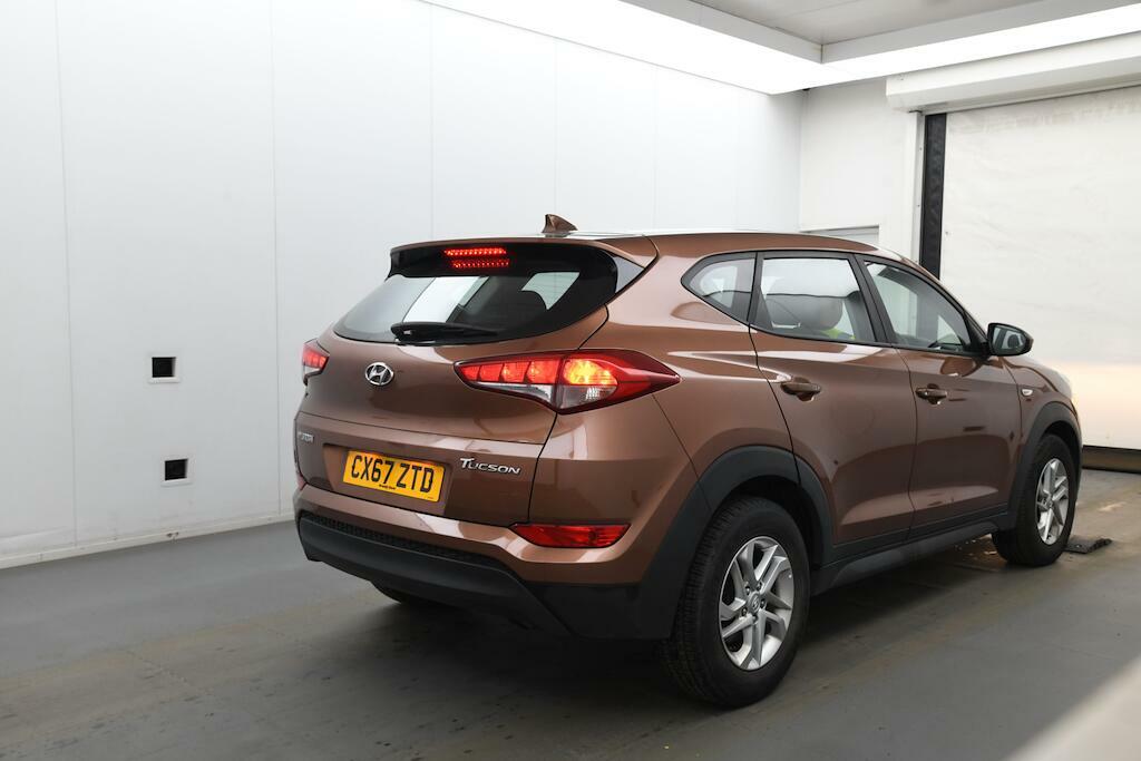 Hyundai Tucson 1.7 Crdi Blue Drive S Euro 6 Ss Brown #4
