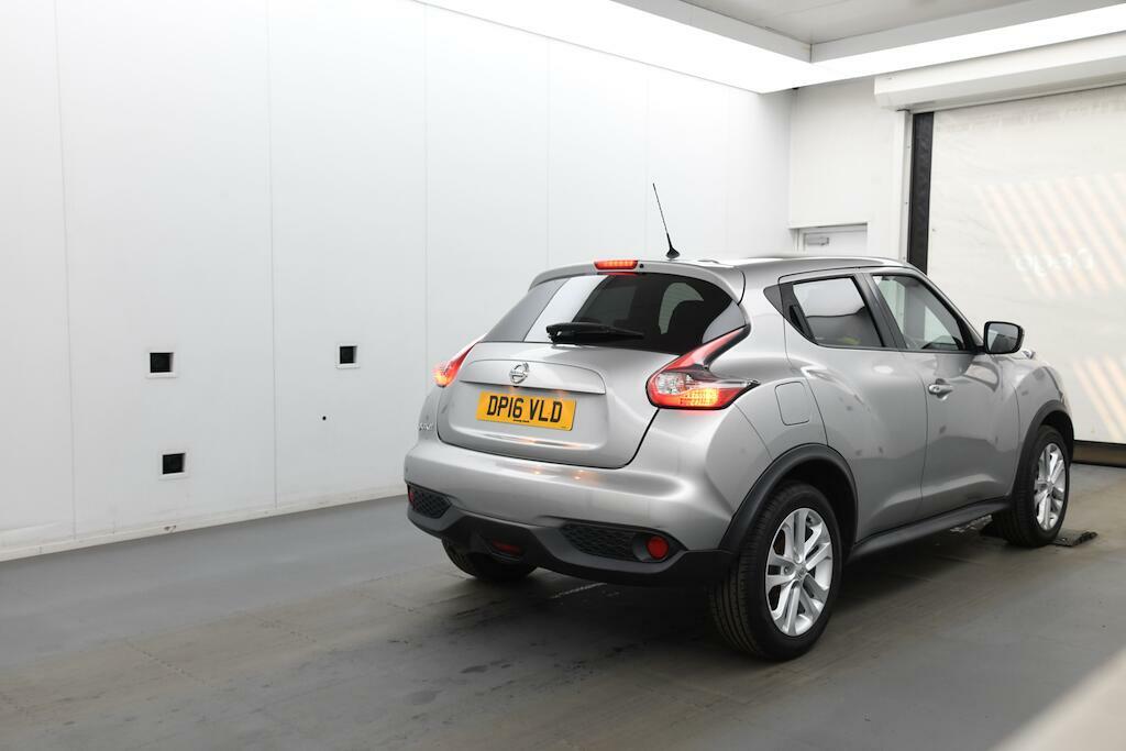 Nissan Juke 1.6 N-connecta Xtron Euro 6 Silver #4