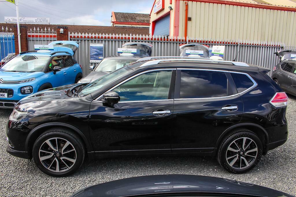 Nissan X-Trail N-vision Black #4