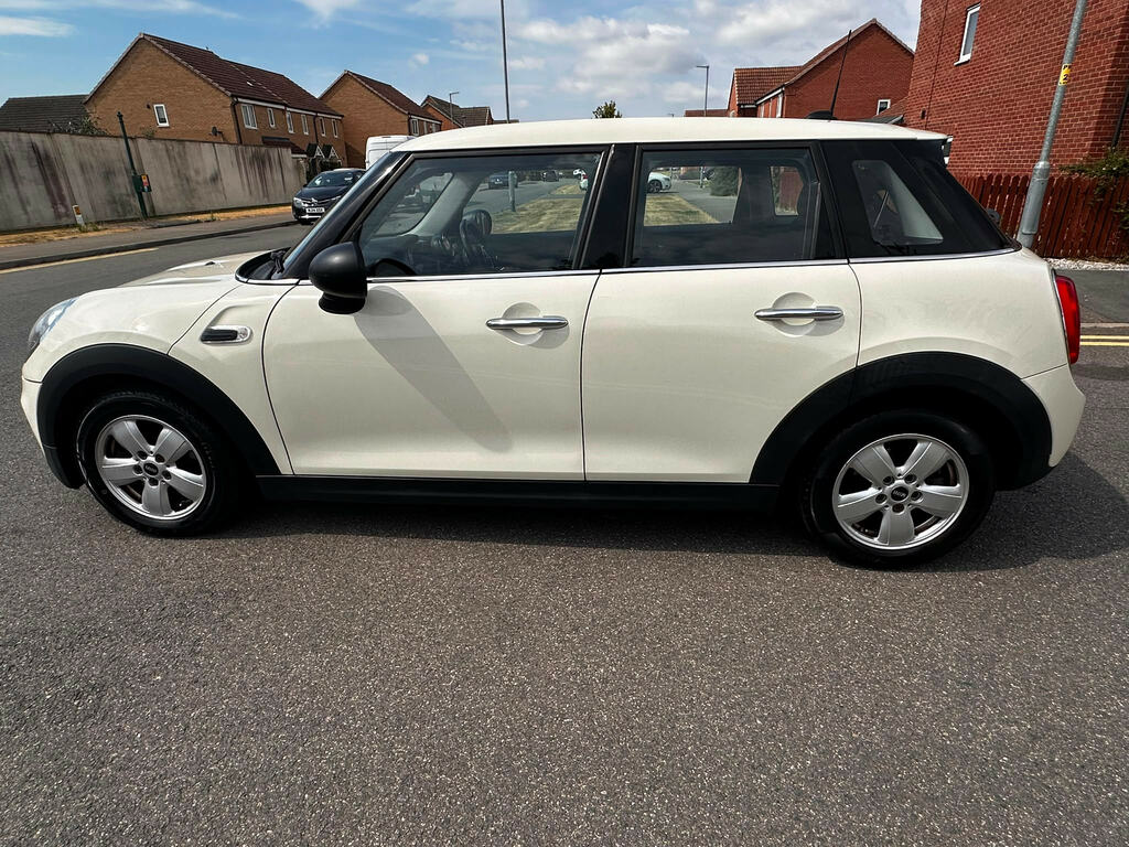 Mini Hatch 1.2 One Hatchback Euro 6 Ss White #3