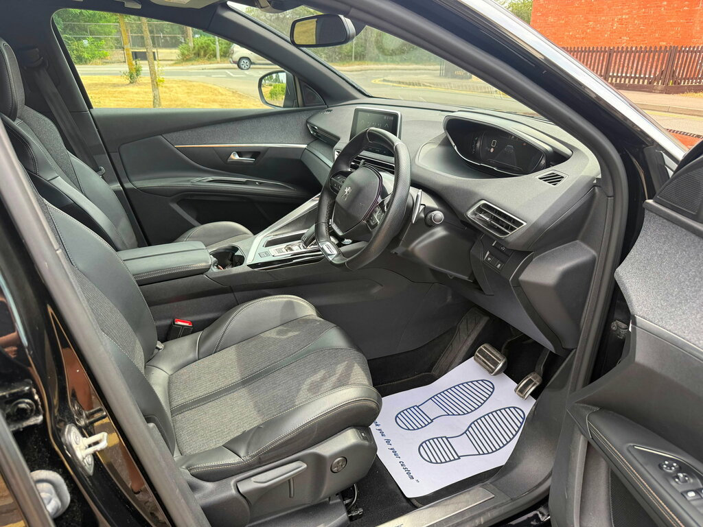 Peugeot 5008 1.5 Bluehdi 130 Allure White #15