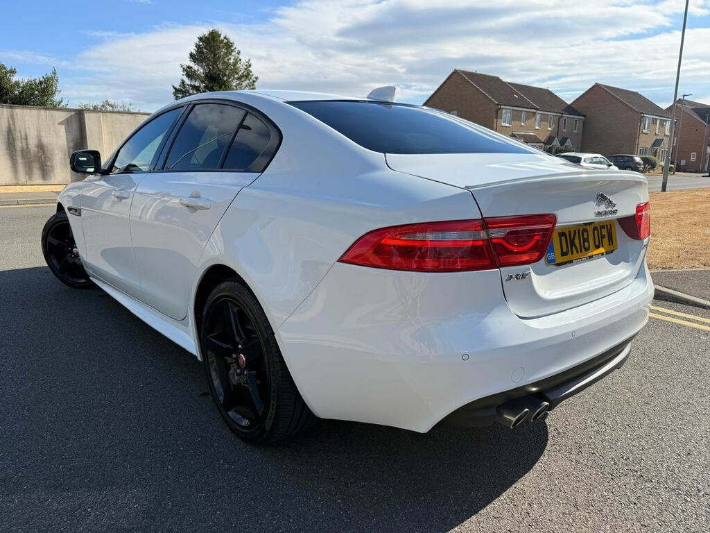 Jaguar XE 2.0D R-sport Saloon Euro 6 Ss White #4