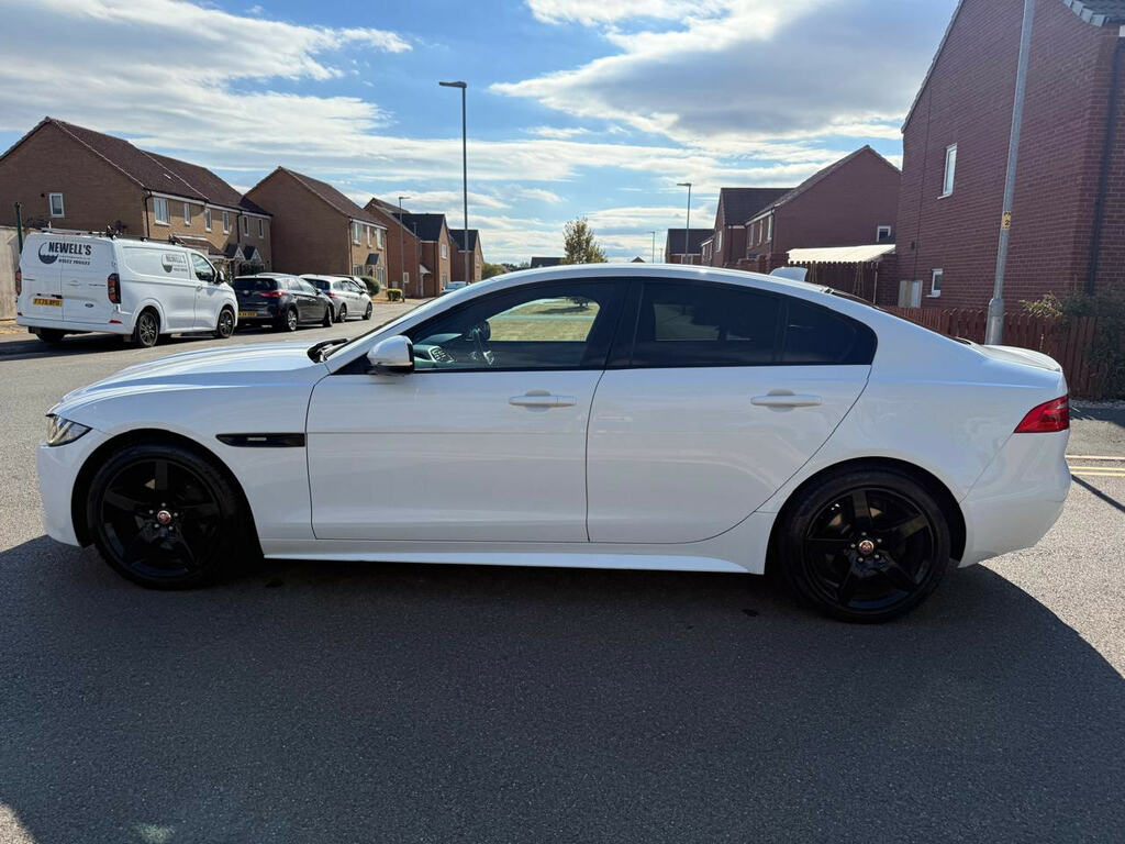 Jaguar XE 2.0D R-sport Saloon Euro 6 Ss White #3