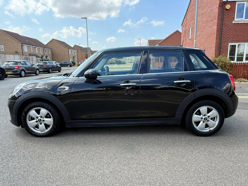 Mini Hatch 1.5 Cooper Hatchback Euro 6 Ss Black #3