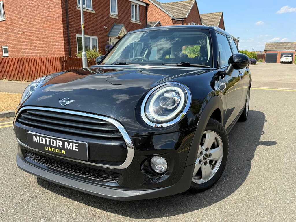Mini Hatch 1.5 Cooper Hatchback Euro 6 Ss Black