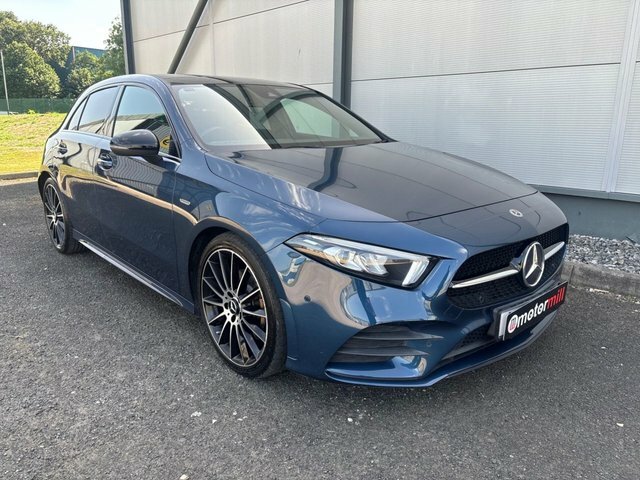Mercedes-Benz A Class 2.0 A200d Exclusive Edition Hatchback 8 VE21UOF Blue
