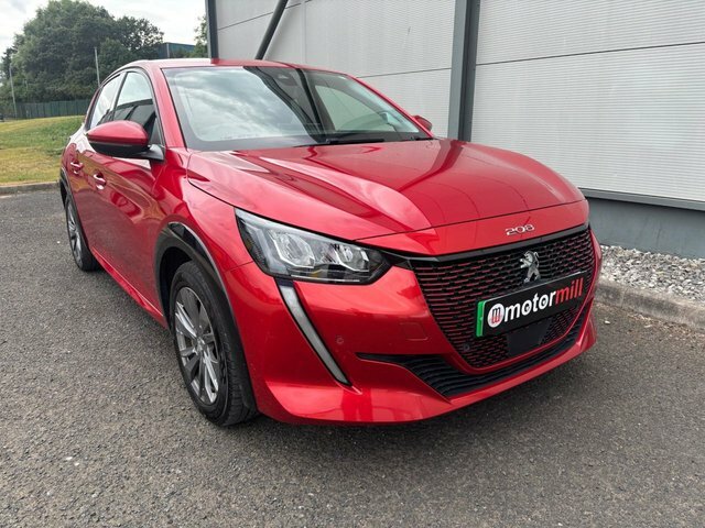 Peugeot e-208 50Kwh Allure Hatchback 136 Ps Red #3