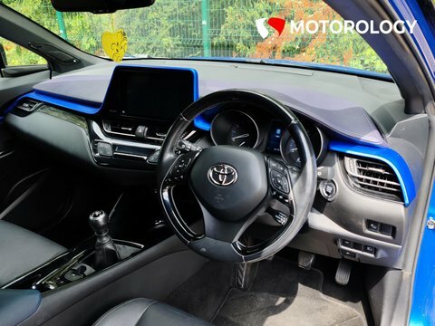 Toyota C-Hr 1.2 Vvt-i Dynamic HK66GNV Blue #3