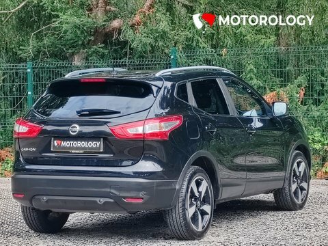 Nissan Qashqai 1.2 Dig-t N-tec Black #4