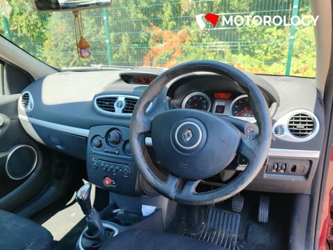 Renault Clio Expression 16V Black #3