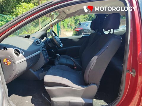Renault Clio Expression 16V Black #12