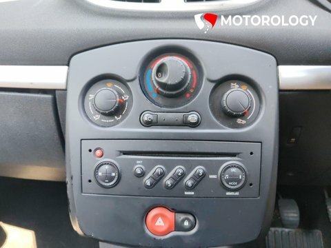 Renault Clio Expression 16V Black #16