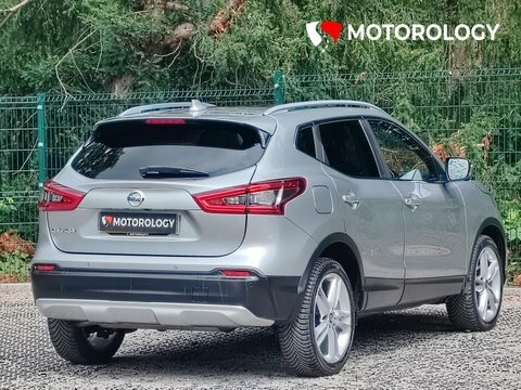 Nissan Qashqai 1.3 Dig-t N-motion Silver #4