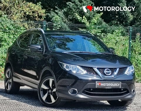 Nissan Qashqai 1.2 Dig-t N-vision Black