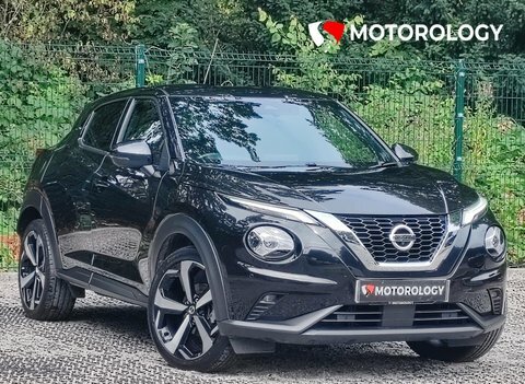 Nissan Juke 1.0 Dig-t Tekna SA22WVB Black
