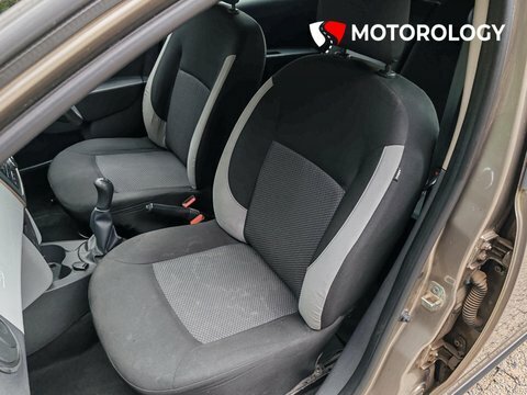 Dacia Logan Ambiance 5-Door White #14