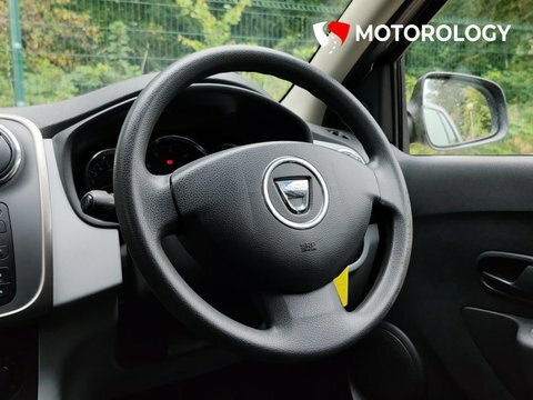 Dacia Logan Ambiance 5-Door White #18