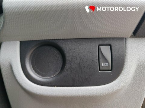 Dacia Logan Ambiance 5-Door White #25