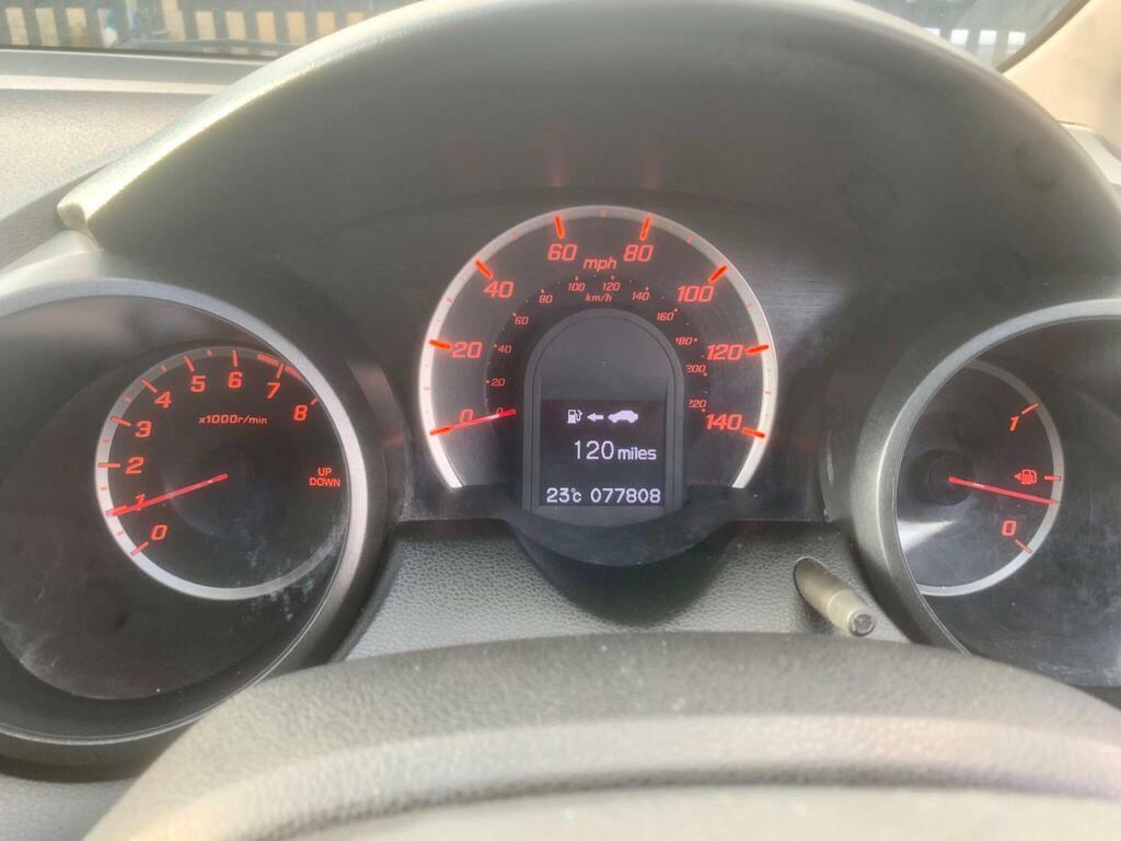 Honda Jazz 1.4 I-vtec Es Plus Cvt  #14