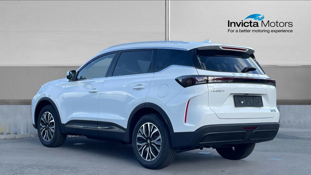 Chery Tiggo 7 Super Hybrid 1.5T Phev Aspire Dht White #5