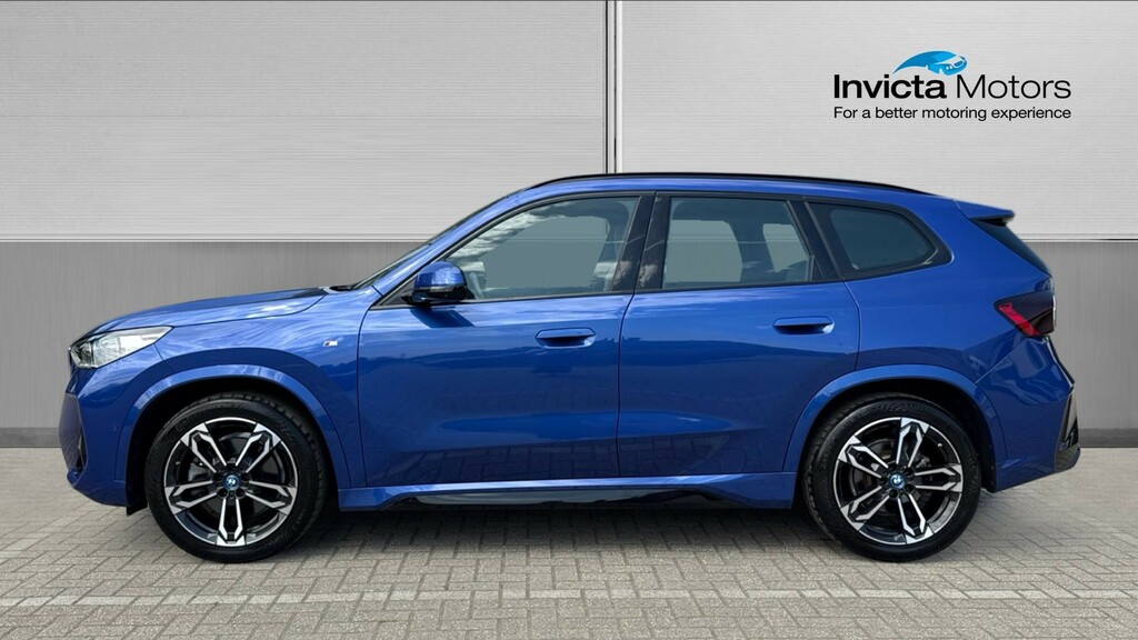 BMW iX1 M Sport Tech NL23UUV Blue #6
