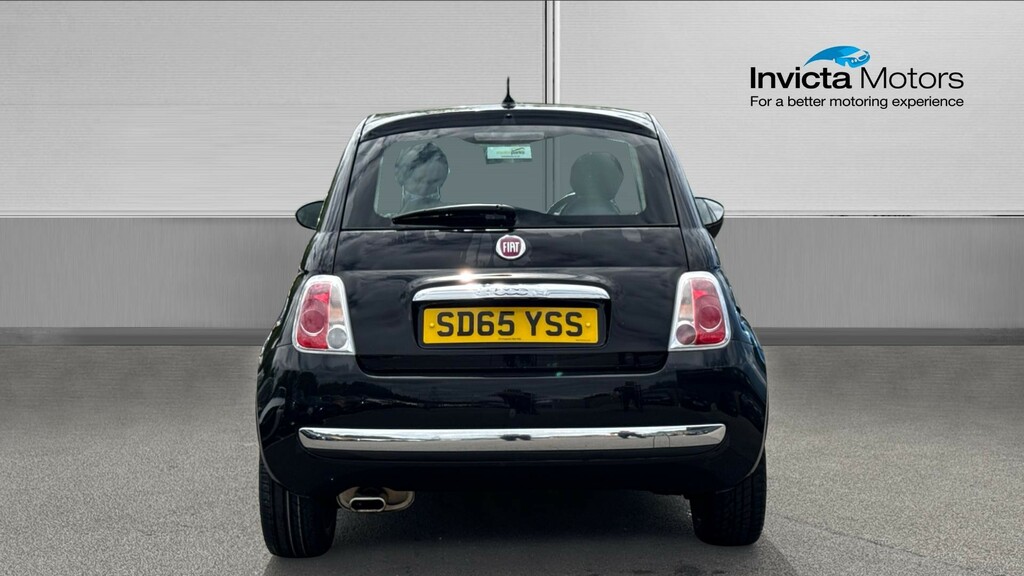 Fiat 500 Lounge Black #4