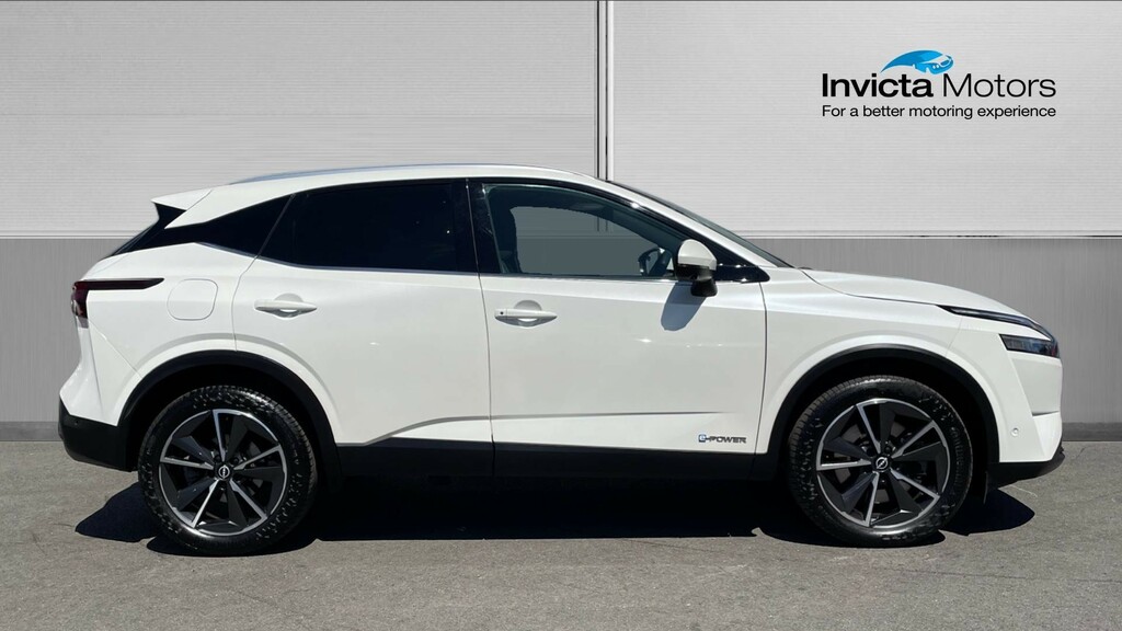 Nissan Qashqai Tekna GD23DPE White #2