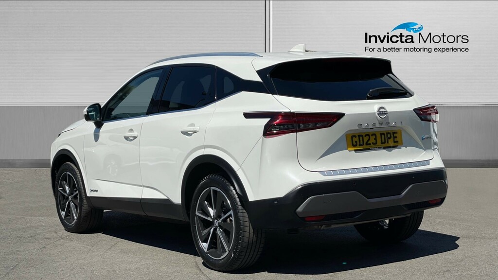 Nissan Qashqai Tekna GD23DPE White #5