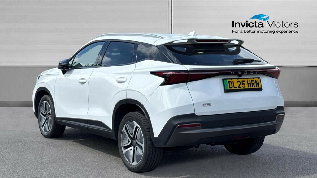 Omoda E5 Ev Noble White #5
