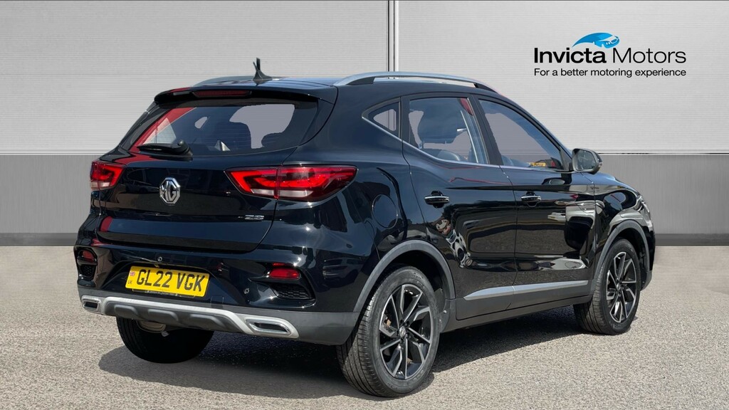 MG ZS Exclusive Black #3