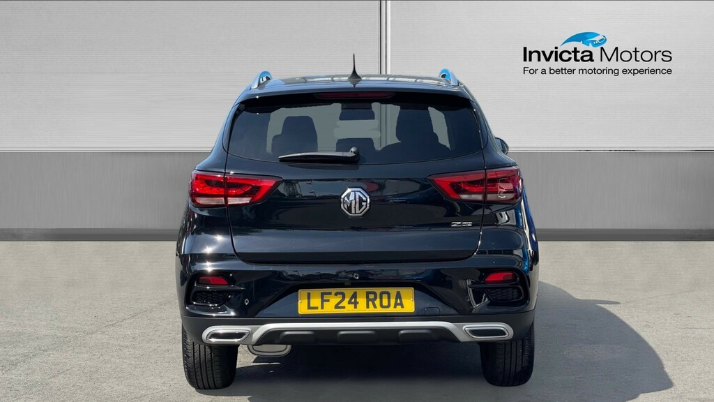 MG ZS Exclusive Black #4