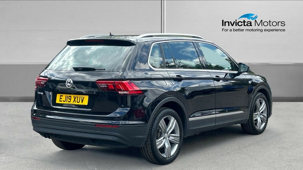 Volkswagen Tiguan Match Black #3
