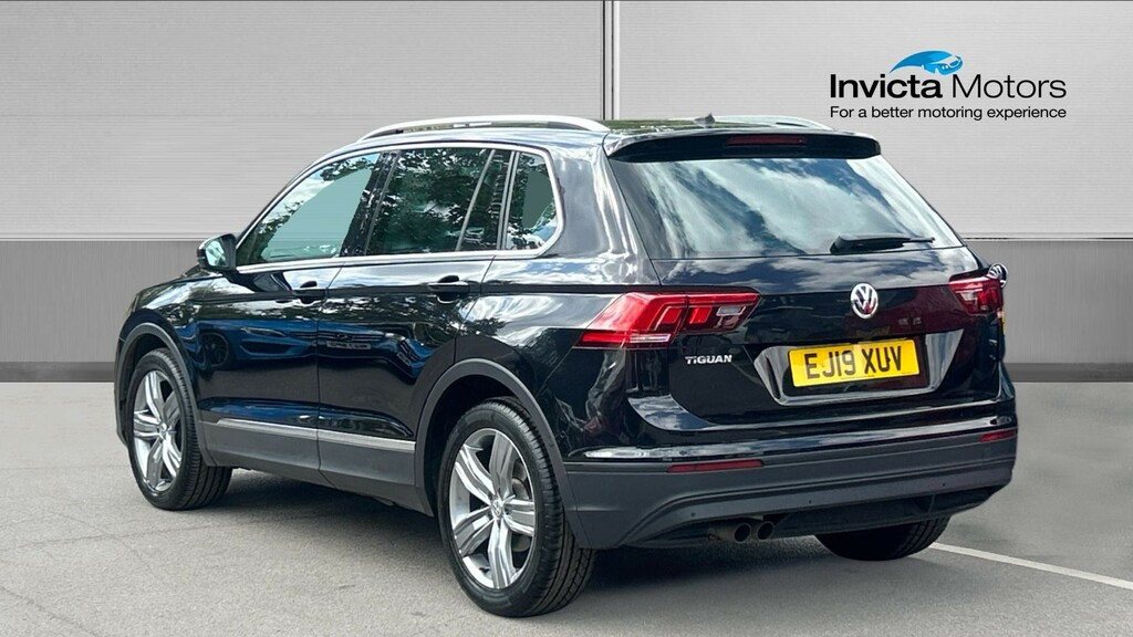 Volkswagen Tiguan Match Black #5