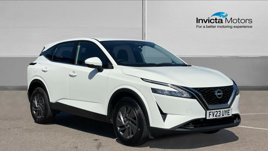 Nissan Qashqai Acenta Premium White
