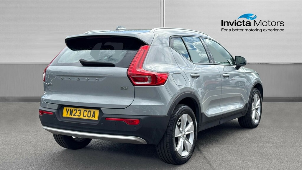 Volvo XC40 Core Grey #3