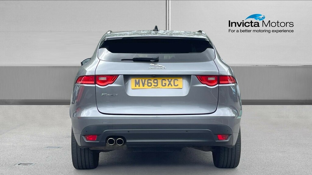 Jaguar F-Pace Chequered Flag Grey #4