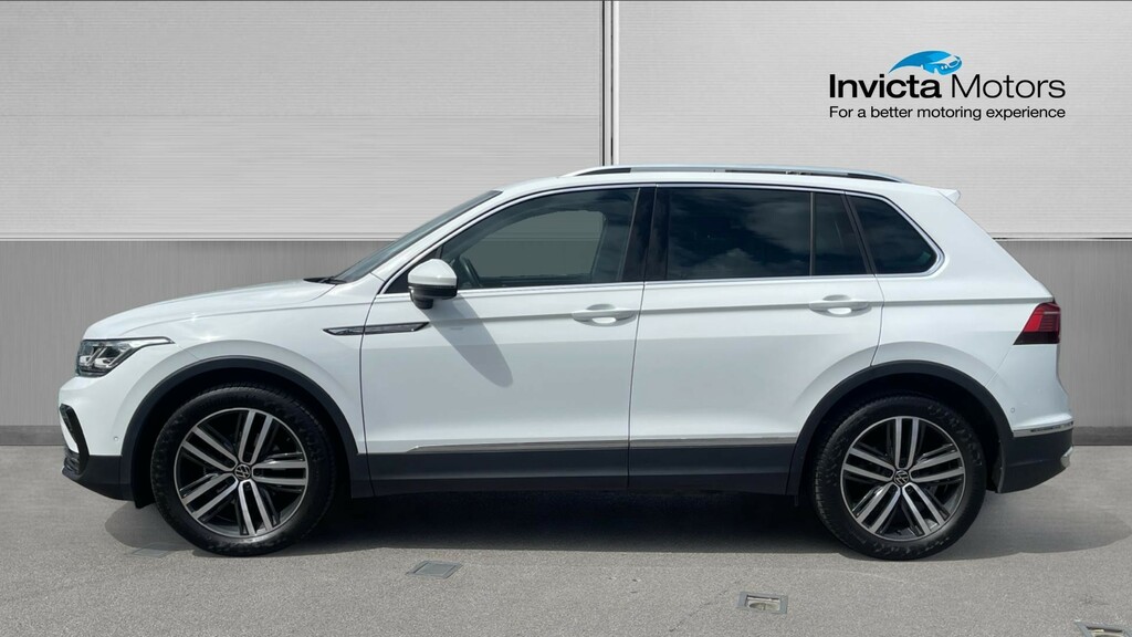 Volkswagen Tiguan Elegance White #6