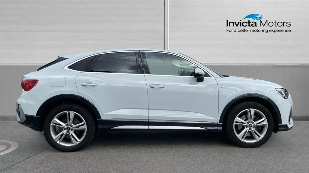 Audi Q3 Estate WU23NMV White #2