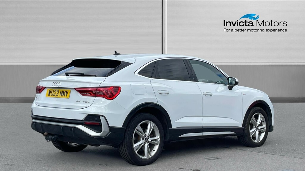 Audi Q3 Estate WU23NMV White #3