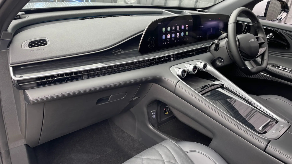 Omoda 9 Shs Plug-in Hybrid Noble Grey #6